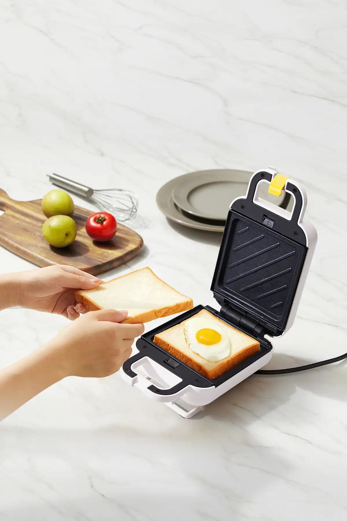 Gaabor Double-Sided Pocket Sandwich Maker, Portable Non-stick Removable Baking Pan SM60M-WH01A