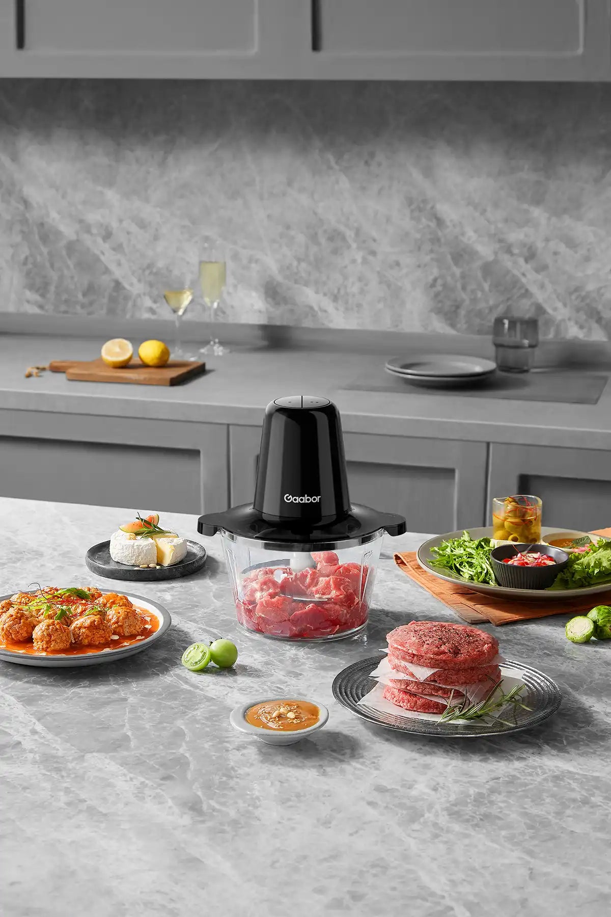 Gaabor electric meat grinder features a large 2-liter capacity, non-toxic glass material MG-15M02A